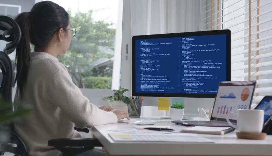 黔江区小程序开发：什么是 cURL 命令？