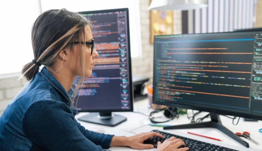 黔江区小程序开发公司：DevOps与BI工具生命周期管理的深度融合